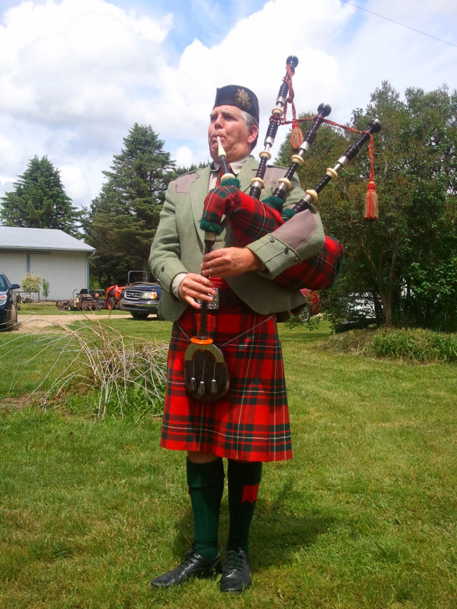 Detroit Michigan Bagpiper corporation event